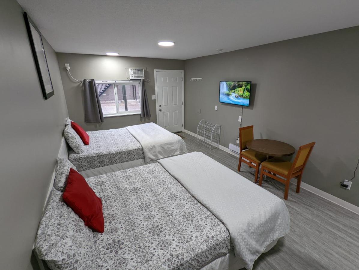 Riverside Motel Medicine Hat Eksteriør bilde